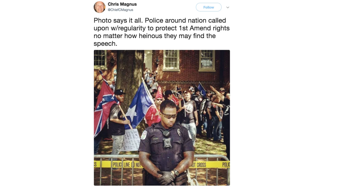 Etats-Unis: la photo d'un policier noir devient un symbole de la lutte contre le racisme.