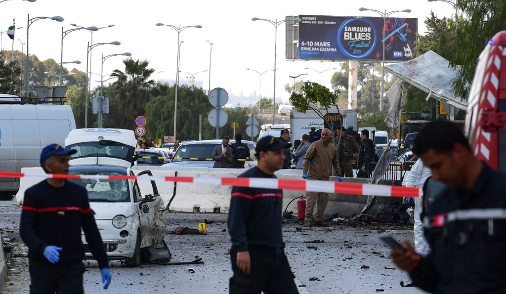 Tunis : attentat kamikaze près de l'ambassade américaine, plusieurs blessés