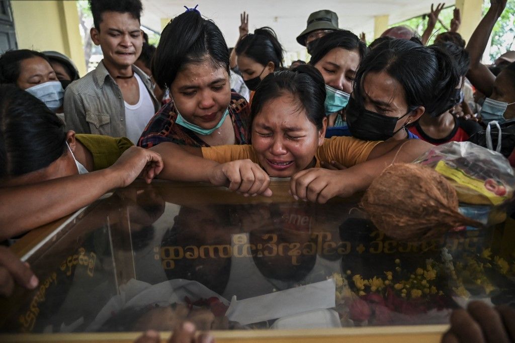 Répression sanglante en Birmanie : 