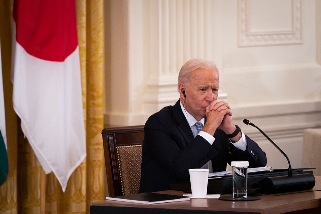 EN DIRECT - La porte-parole de la Maison Blanche positive au Covid-19, Joe Biden négatif