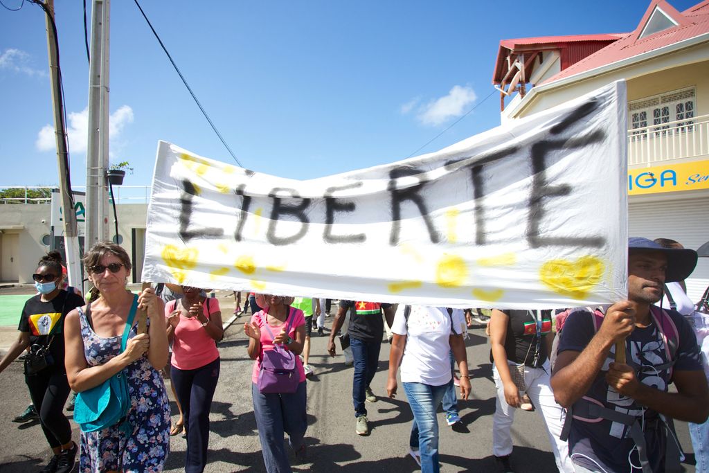 Covid-19 : 5 questions sur la grève générale en Guadeloupe contre l'obligation vaccinale des soignants