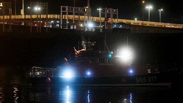 "Un film d'horreur" : le pêcheur qui a découvert les migrants sans vie dans la Manche témoigne