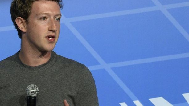 Pour le fondateur de Facebook, le gouvernement américain est "une menace pour Internet"