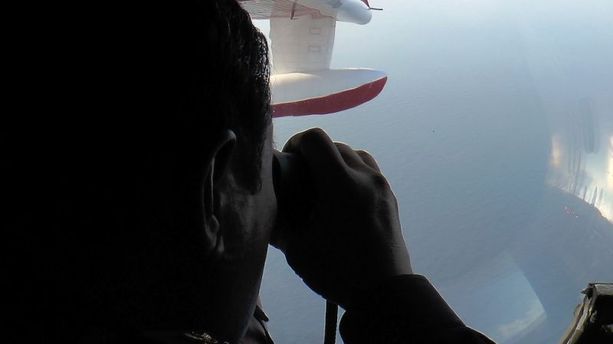 Le tour du monde en 5 images : les recherches du vol MH370 débutent en Chine 