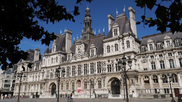 Paris : pourquoi des associations demandent une "mise sous tutelle" de la ville