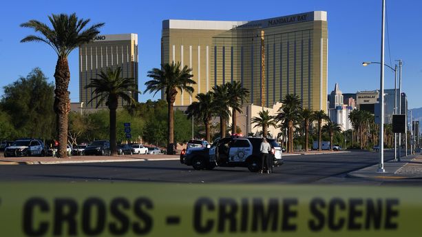 Tuerie de Las Vegas : des victimes et leurs proches portent plainte pour négligence