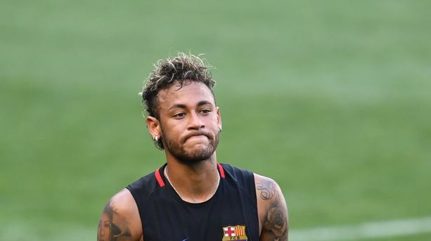 "Paie et va-t-en" : le départ de Neymar au PSG très critiqué en Espagne