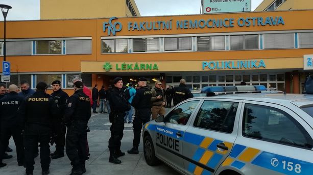 République tchèque : l'homme qui a ouvert le feu dans un hôpital faisant 6 morts et 2 blessés s'est suicidé