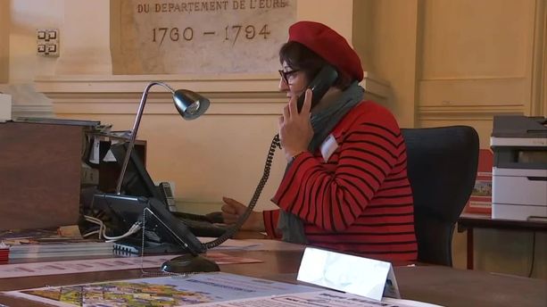 Fin de la taxe d'habitation : à Evreux, le maire organise lui-même la "grève" des services publics